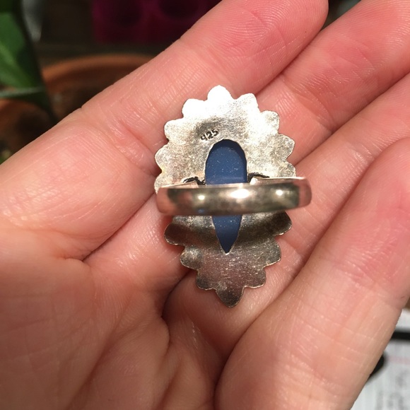 💙 Blue Chalcedony & Sterling Silver Ring 💙 - Picture 3 of 7